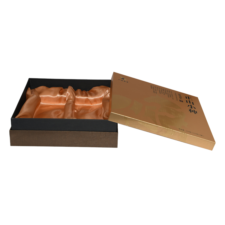 Fancy Paper Luxury Packaging Gift Boxes Lid and Base Gift Boxes for Artisan Tea Packaging with Satin Holder  