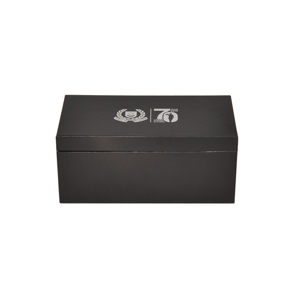 Black Custom Cardboard Clamshell Gift Box for Anniversary Souvenir Packaging with Silver Hot Foil Stamping Logo  