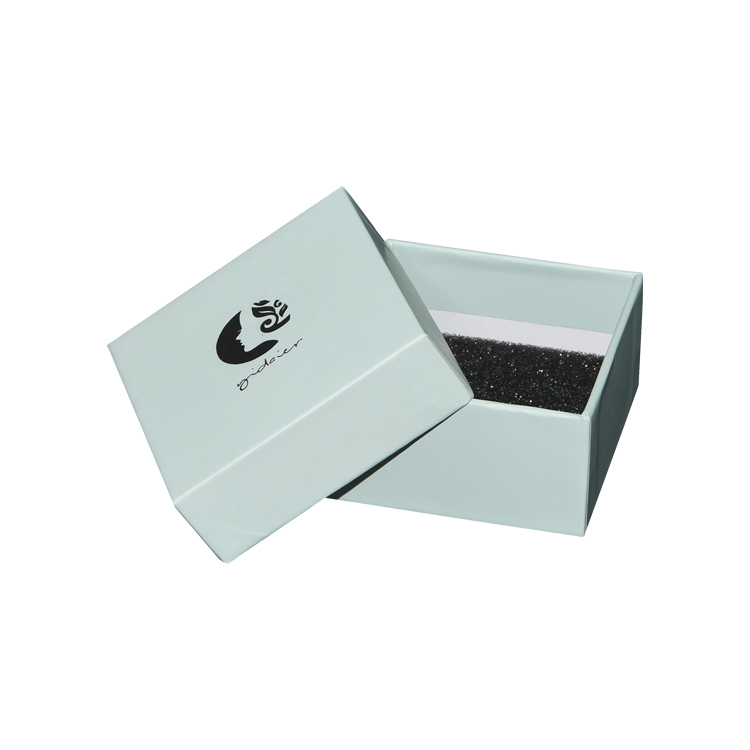  Benutzerdefinierte Karton Ring Armband Ohrring Halskette Schmuck Geschenkverpackung Box mit schwarzen Hot Foil Stamping Logo  