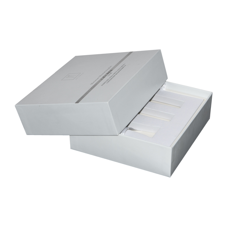 Конкурентоспособная печать на жесткой картонной крышке и подарочной коробке с бархатным держателем из пеноматериала для упаковки косметики  