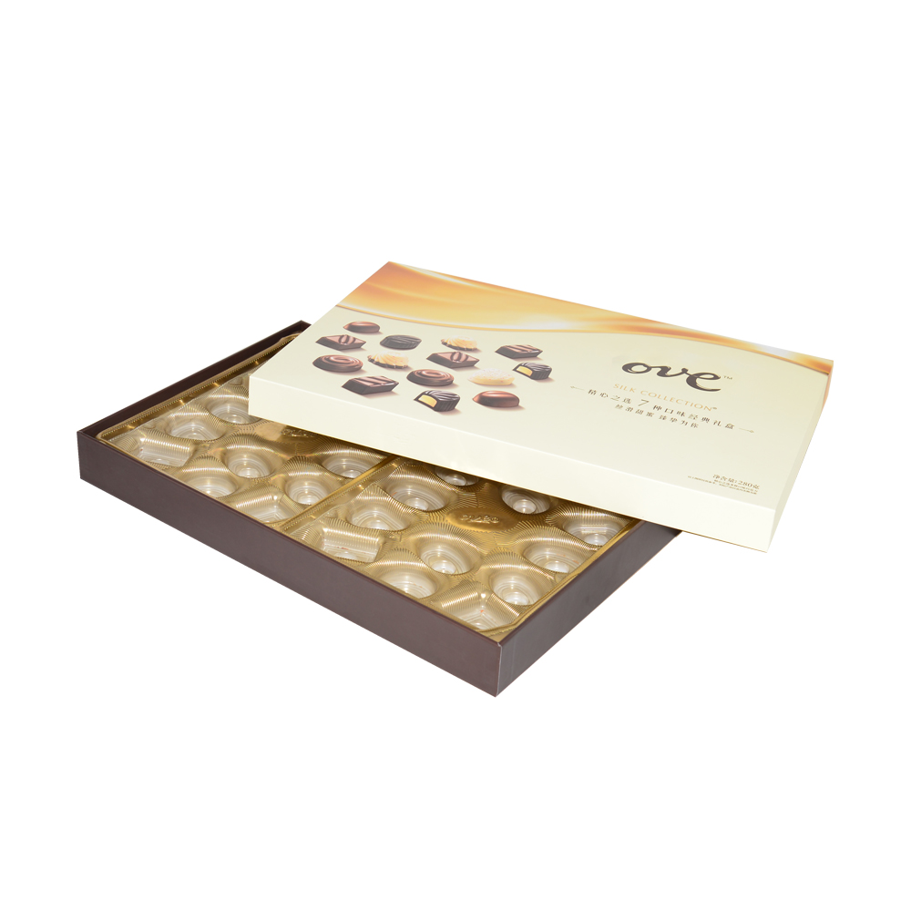 Couvercle d'emballage de chocolat de luxe recyclé en gros et boîte-cadeau de base avec impression personnalisée et plateau en plastique doré  