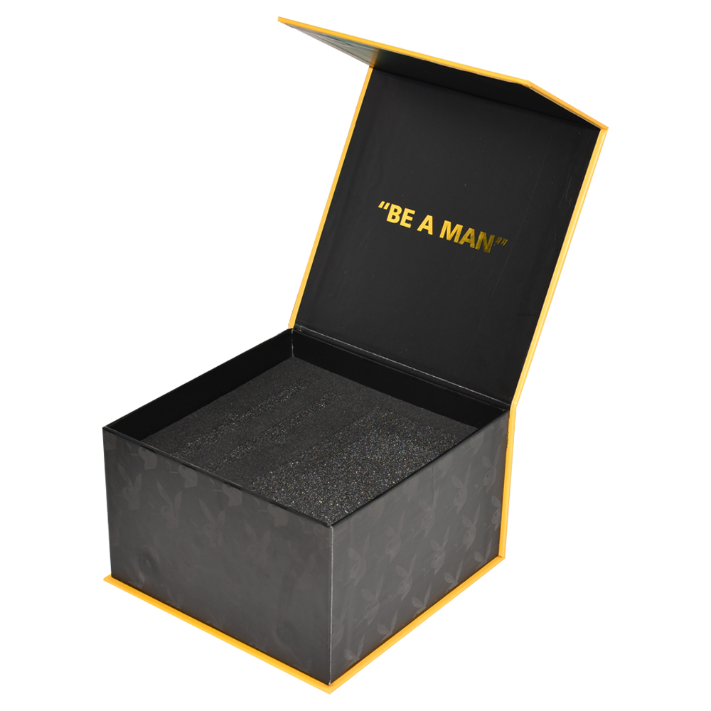 Boîte d'emballage de cadeau de jouet sexuel d'impression personnalisée au prix le plus bas avec fermeture magnétique et logo d'estampage à chaud en or  