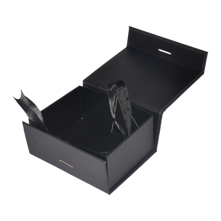  Wholesale Luxury Black A5 Deep Folding Gift Boxes with Changeable Ribbon Collapsible Magnetic Gift Boxes  