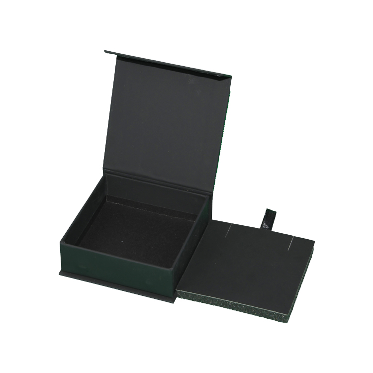 Boîtes à bijoux magnétiques, boîtes-cadeaux magnétiques à pression pour bijoux avec support en mousse et ruban de soie  