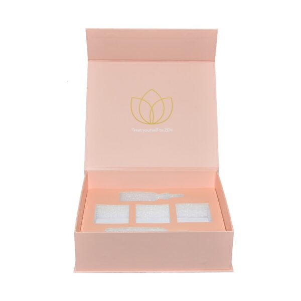 China Factory Customized Pink Magnetic Gift Box with Foam Holder and Gold Logo for Cosmetic Packaging
