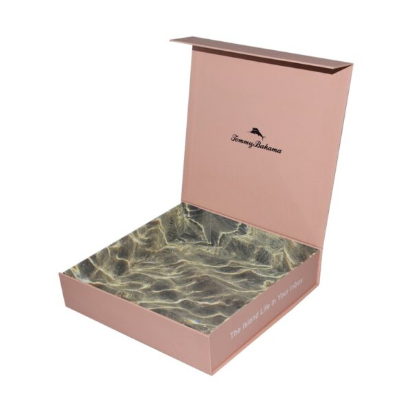 Custom Logo Pink Color Printed Foldable Magnetic Closure Gift Box Garment Swimwear Women Bikini Gift Boxes