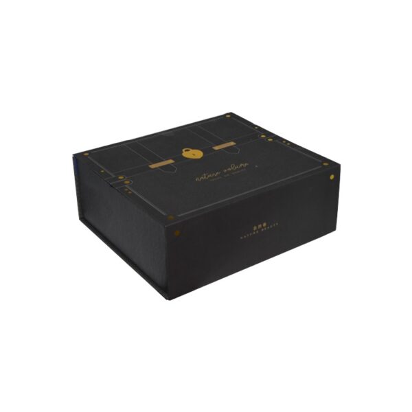 Custom Luxury Leather-filled Magnetic Lid Gift Boxes Leatherette Collapsible Paper Packaging Box for Clothing
