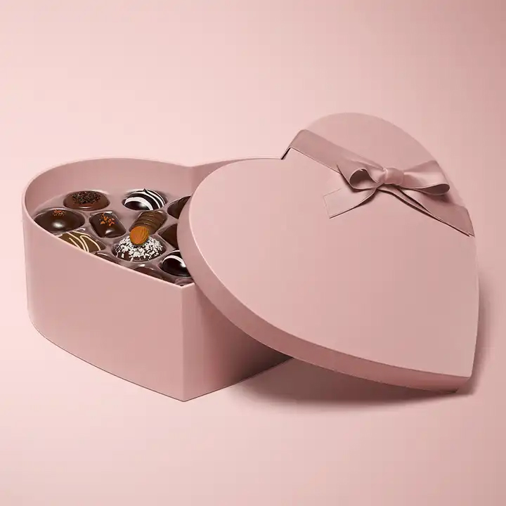 Unlocking Business Success: The Significance of Custom Packaging 2 Custom Packaging