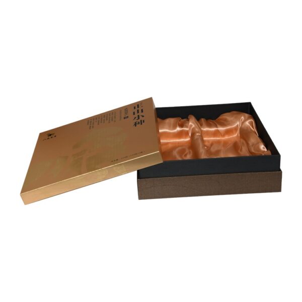 Fancy Paper Luxury Packaging Gift Boxes Lid and Base Gift Boxes for Artisan Tea Packaging with Satin Holder
