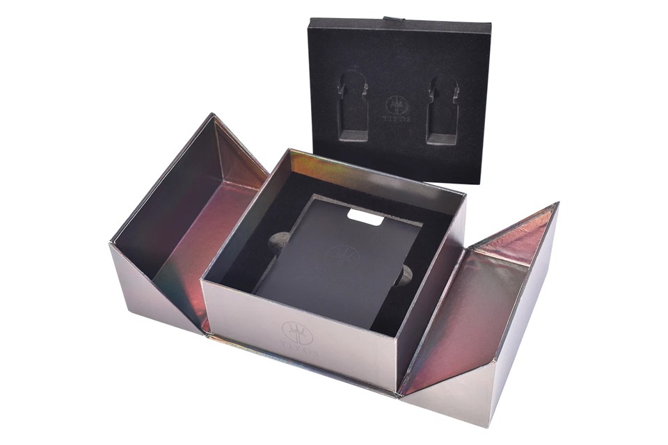 Folding cartons: Ecological revolution and commercial upgrading of retail packaging 2 Folding cartons
