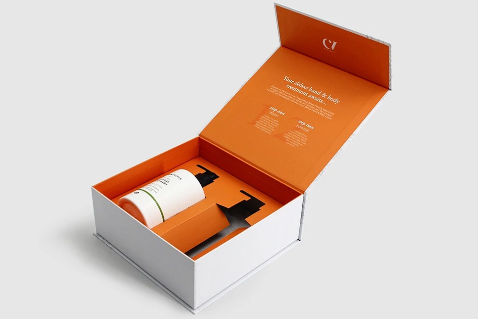 What's New in Luxury Packaging? 6 Revolutionary Rigid Gift Box Designs 1 Gift Box