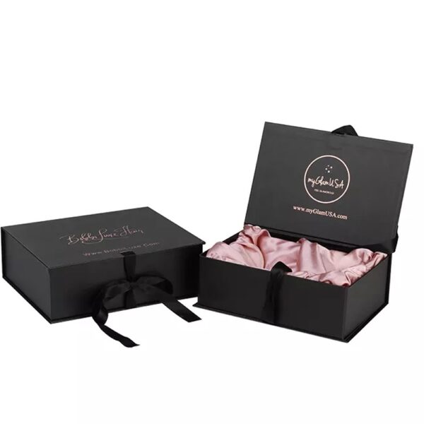Premium Customized Portable Clamshell Gift Boxes for Bundle Wig Hair Extension Packaging with Satin Holder (Boîtes cadeaux portables personnalisées pour l'emballage de perruques et d'extensions de cheveux avec support en satin)