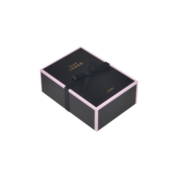 Rigid Setup Top and Bottom Gift Box for Beauty Blender Packaging with Silk Bowknot and Cardboard Dividers