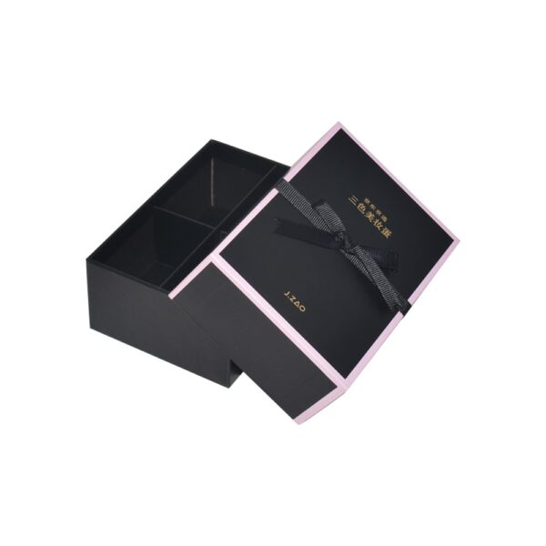 Rigid Setup Top and Bottom Gift Box for Beauty Blender Packaging with Silk Bowknot and Cardboard Dividers