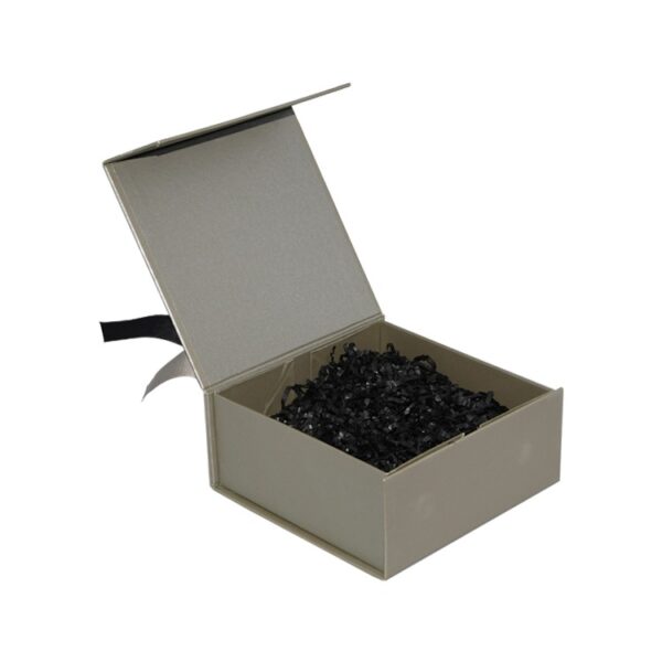 Wholesale Deep Magnetic Gift Box Flip Top Gift Box with Shredded Paper Filler and Silver Hot Foil Stamping Logo Wholesale Deep Magnetic Gift Box Flip Top Gift Box with Shredded Paper Filler and Silver Hot Foil Stamping Logo