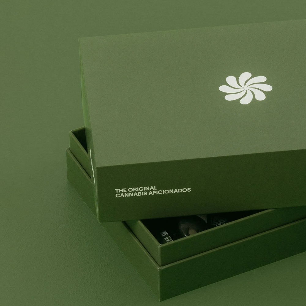 Elevate Your Experience: Rosin Vape Pens in Luxe Rigid Boxes 6 Luxe Rigid Boxes