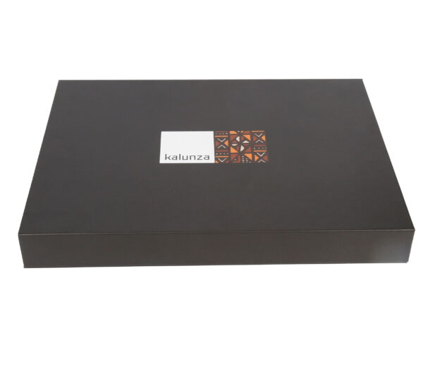Benutzerdefinierte schwarze magnetische starre Geschenkbox für Bekleidungsverpackungen