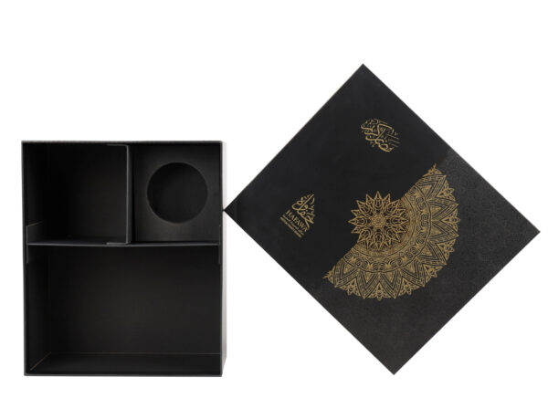 Boîte cadeau personnalisée en papier rigide noir avec motif en feuille d'or
